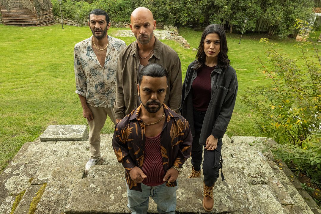 Resgate em Medelín : Fotos Ramzy Bedia, Essined Aponte, Anouar Toubali, Franck Gastambide
