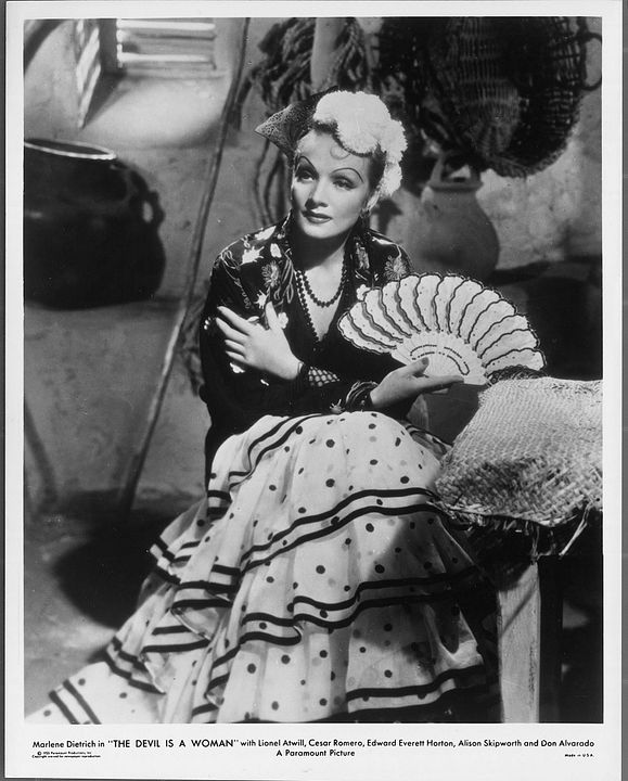 Mulher Satânica : Fotos Marlene Dietrich