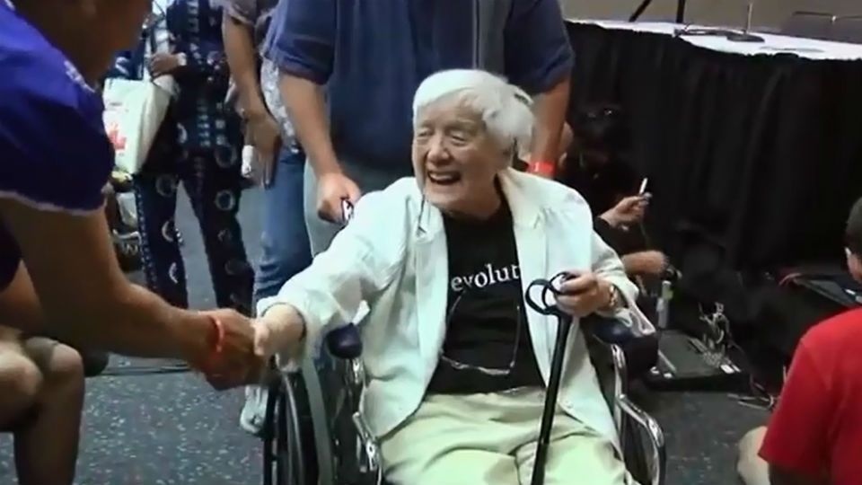 Trailer do filme American Revolutionary : The Evolution of Grace Lee Boggs -  American Revolutionary : The Evolution of Grace Lee Boggs Trailer Original - AdoroCinema