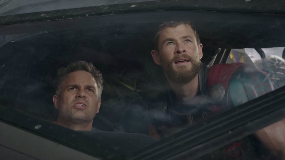 Thor: Ragnarok Trailer Original - AdoroCinema